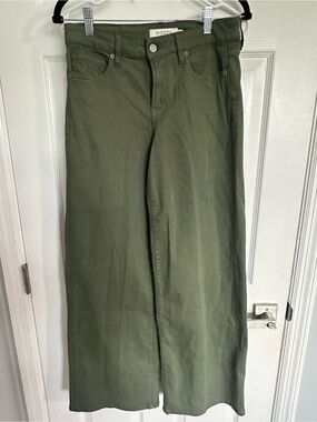 Hidden Olive Green Wide-Leg Women’s Jeans